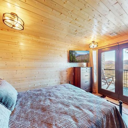 Вилла Mountain Views At Dolly'S Castle Unit 4 Севьервилл Экстерьер фото